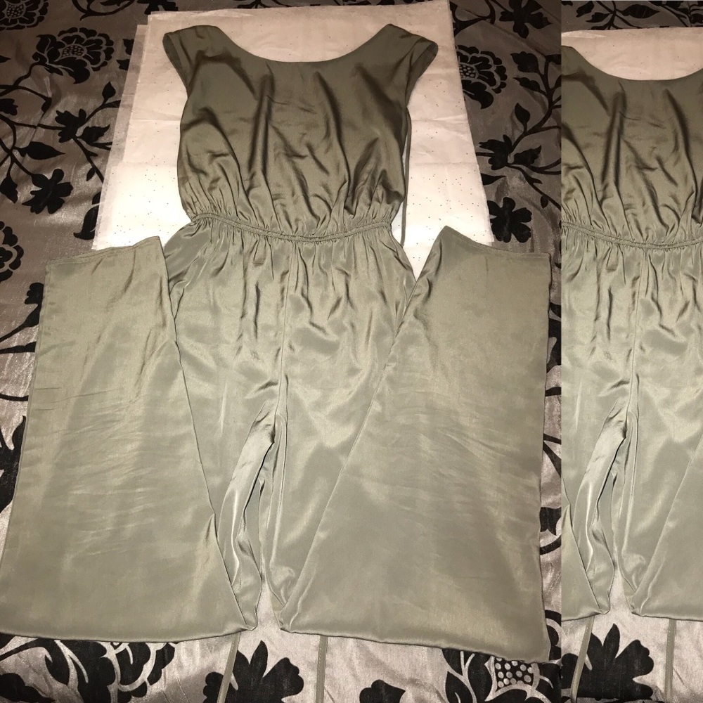 Forever 21 Jumper - Picture 1 of 2